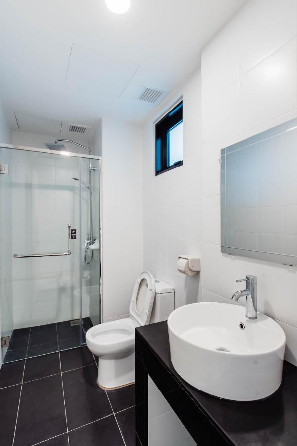 Cozy Homestay With Wifi @Encorp Strand Mall @Alpha Ivf Petaling Jaya Exterior foto